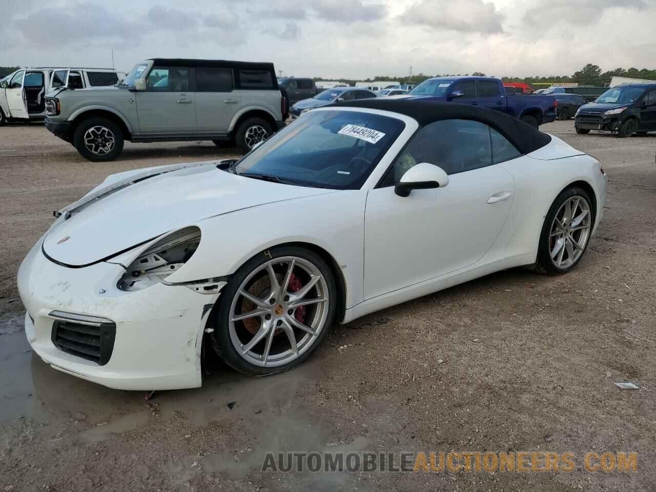 WP0CA2A99HS141149 PORSCHE 911 2017