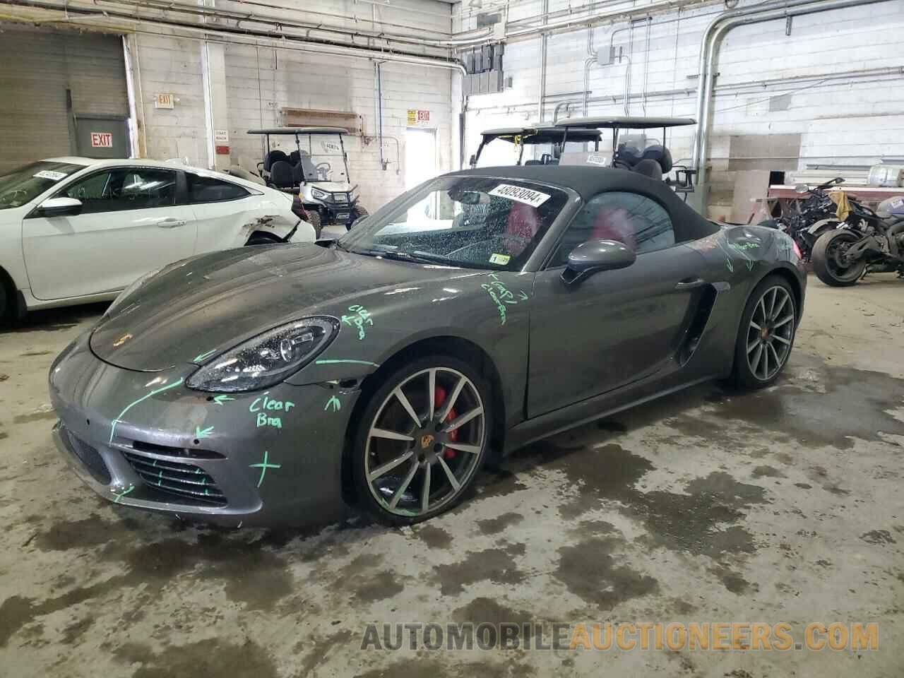 WP0CB2A81JS228165 PORSCHE BOXSTER 2018