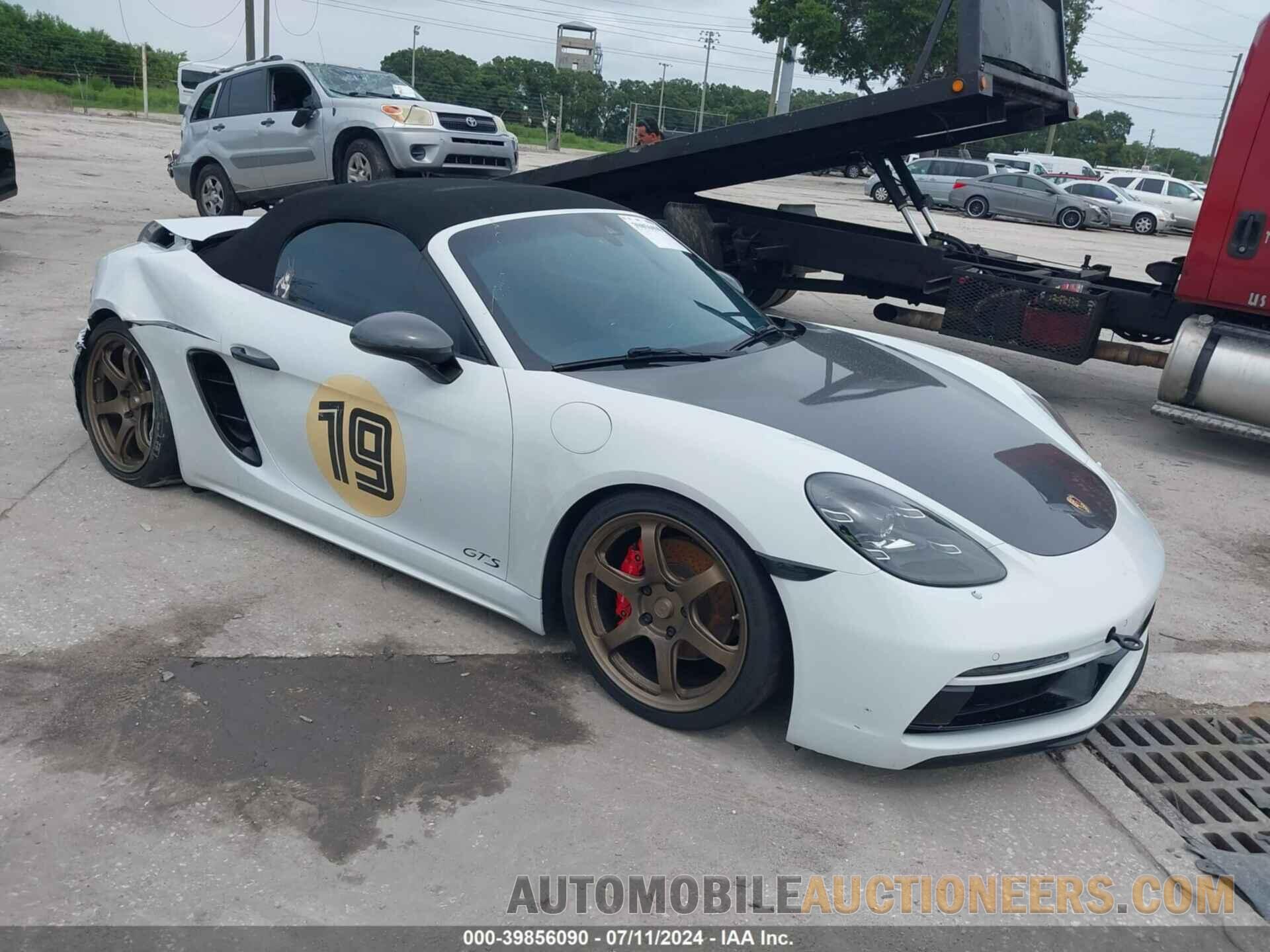 WP0CB2A81JS228747 PORSCHE 718 BOXSTER 2018