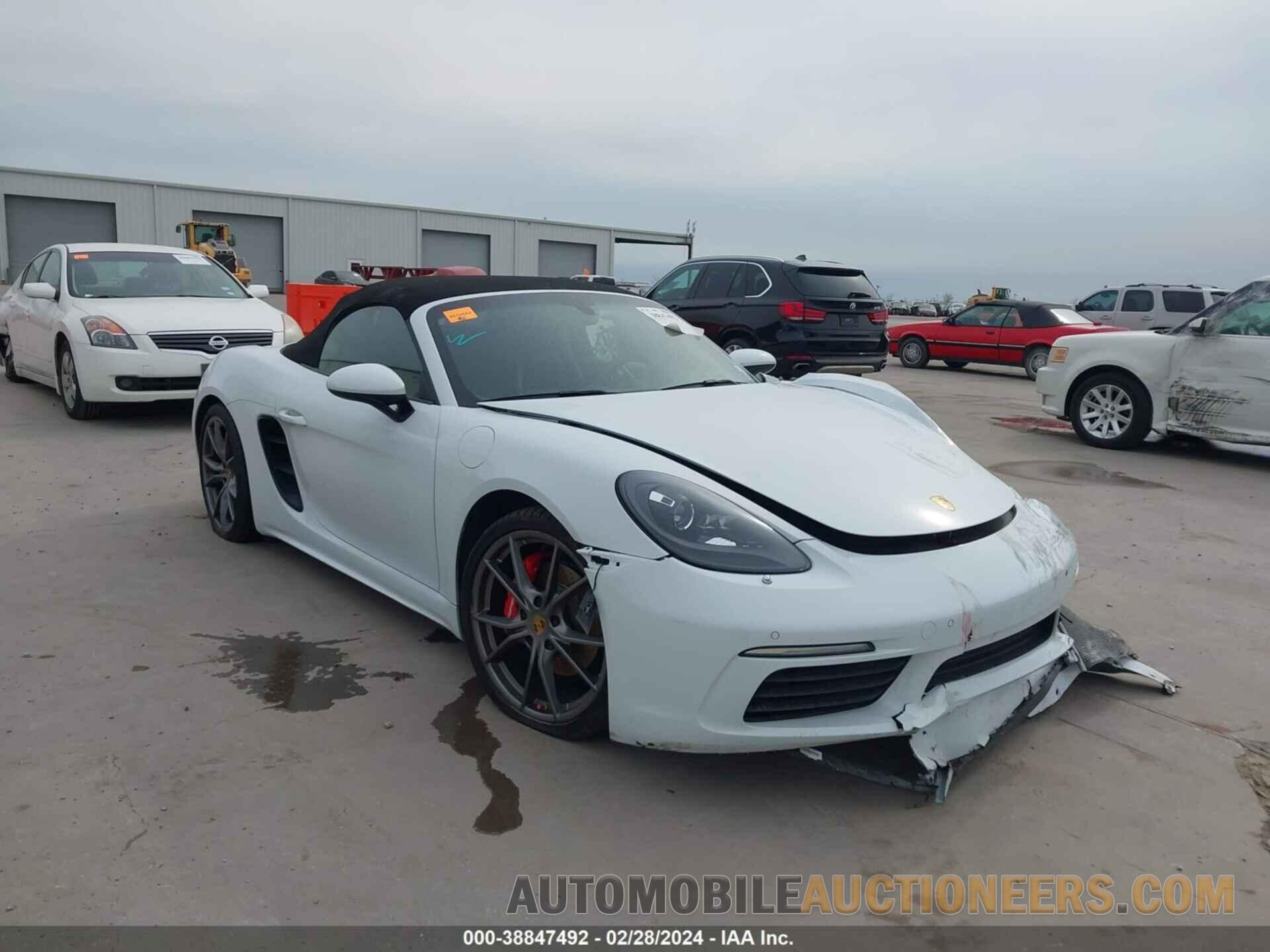 WP0CB2A81KS228734 PORSCHE 718 BOXSTER 2019