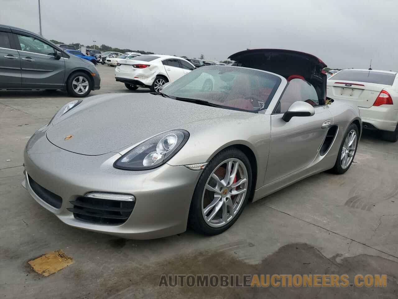 WP0CB2A82DS132355 PORSCHE BOXSTER 2013