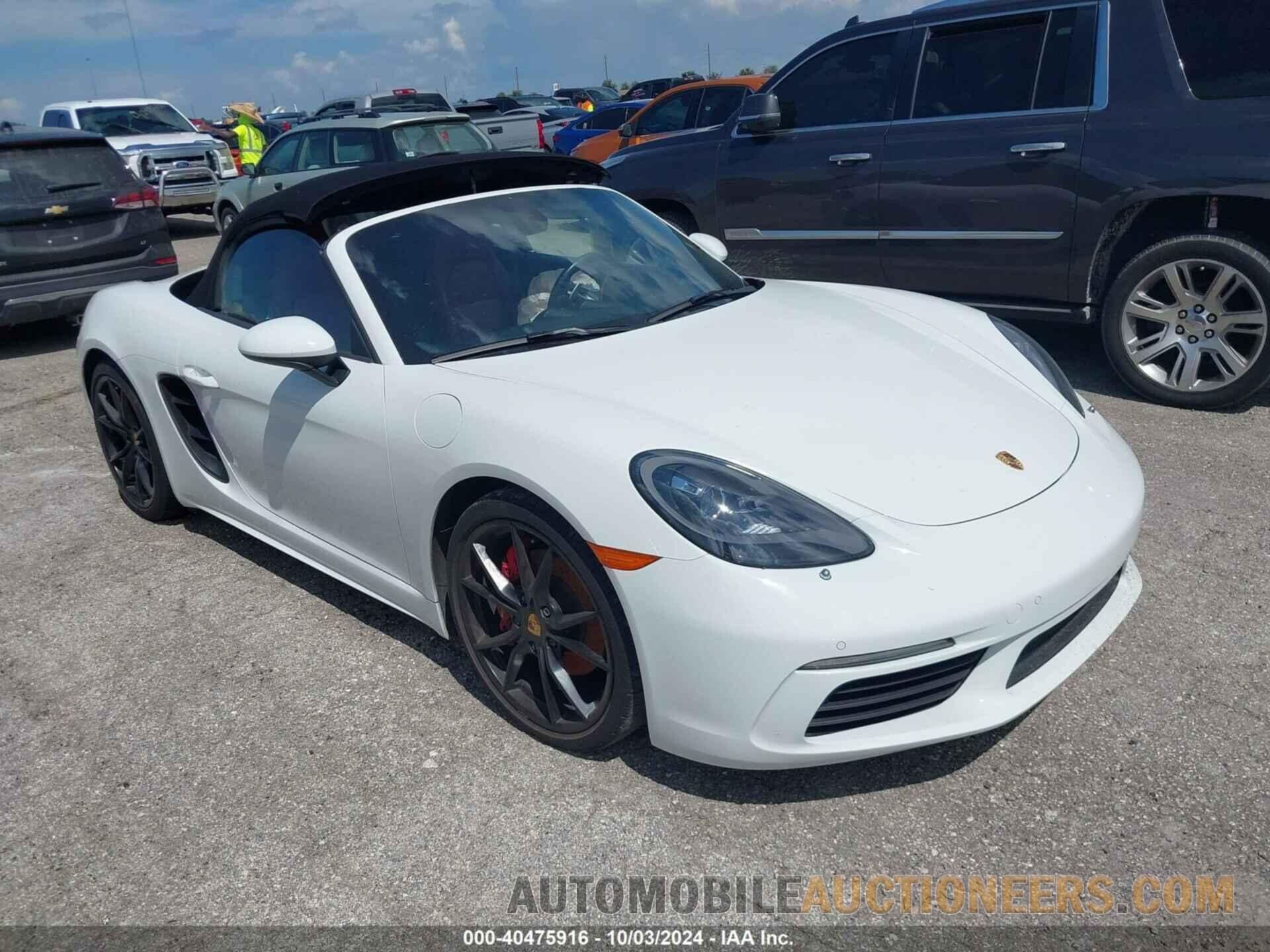 WP0CB2A82HS241677 PORSCHE BOXSTER 2017