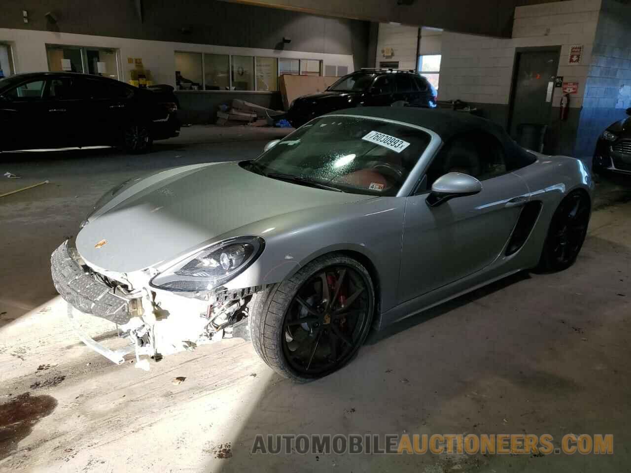 WP0CB2A83HS241073 PORSCHE BOXSTER 2017