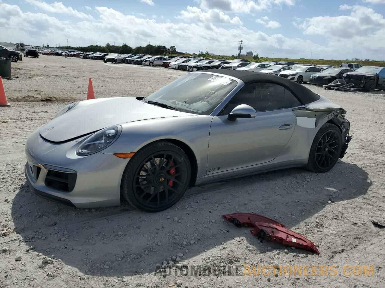 WP0CB2A90KS136152 PORSCHE 911 2019