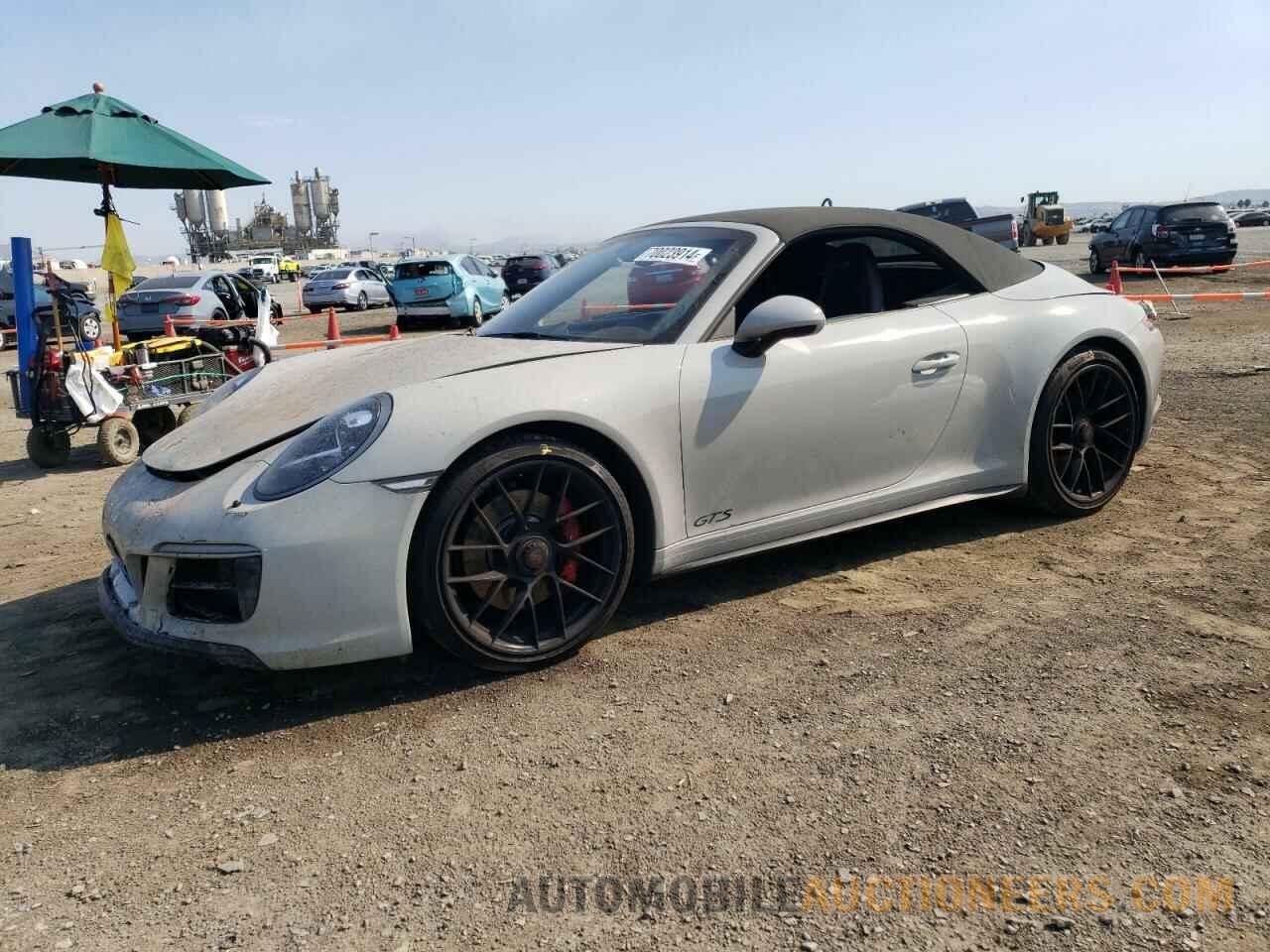 WP0CB2A98JS147091 PORSCHE 911 2018