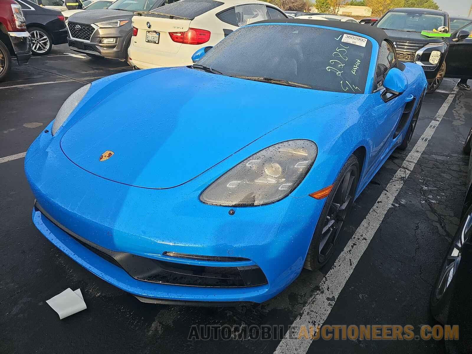 WP0CD2A82NS228501 Porsche 718 Boxster 2022