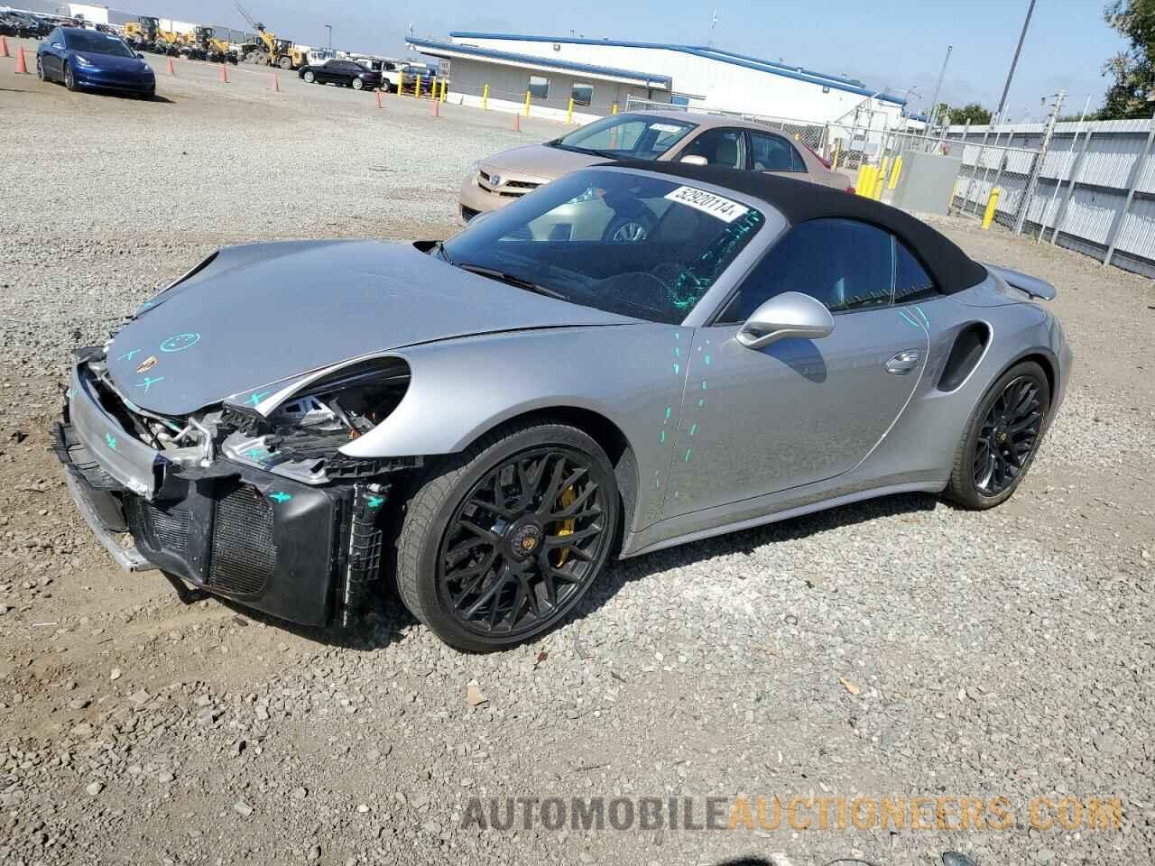 WP0CD2A94GS178275 PORSCHE 911 2016