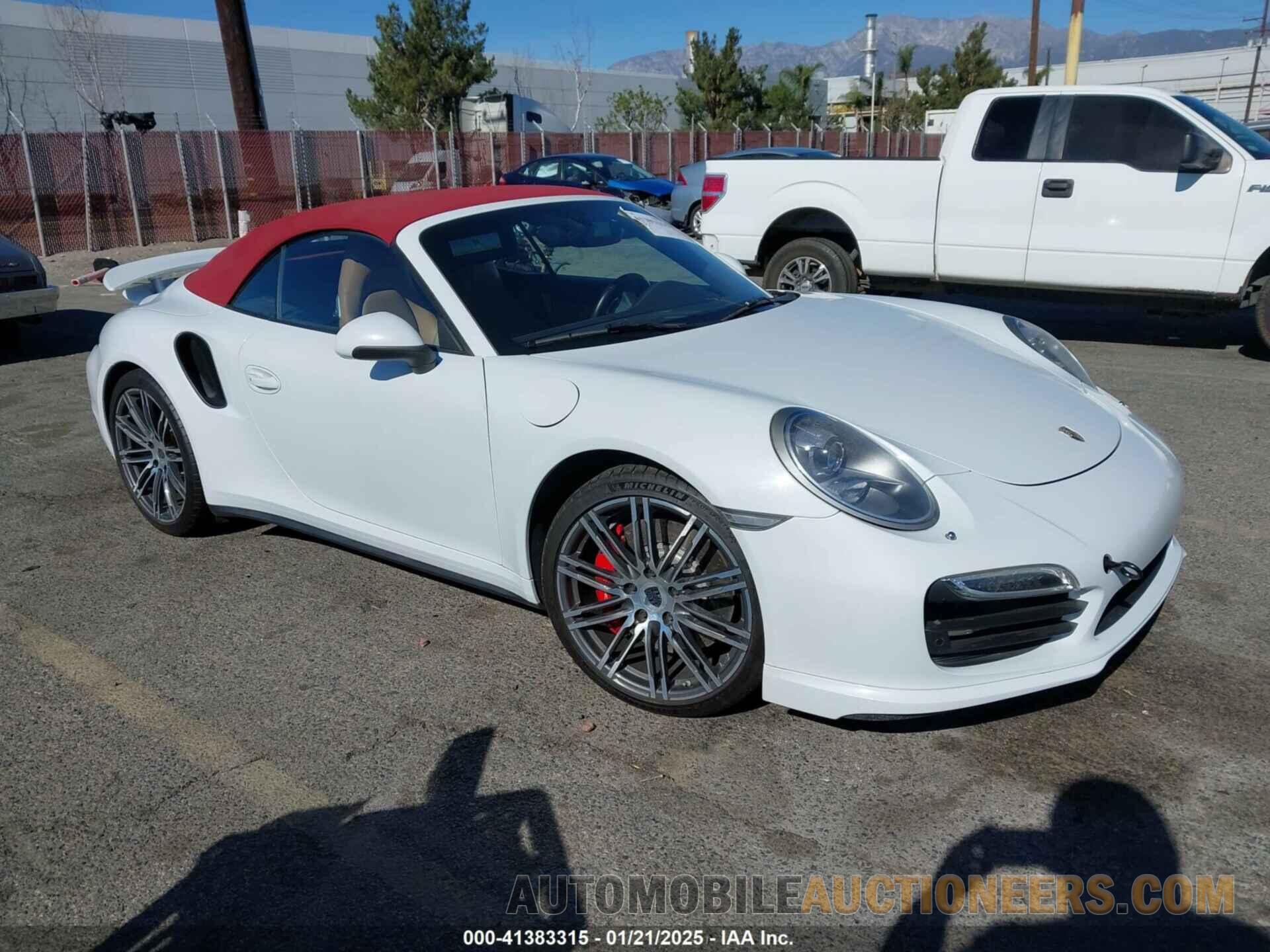 WP0CD2A9XFS178490 PORSCHE 911 2015