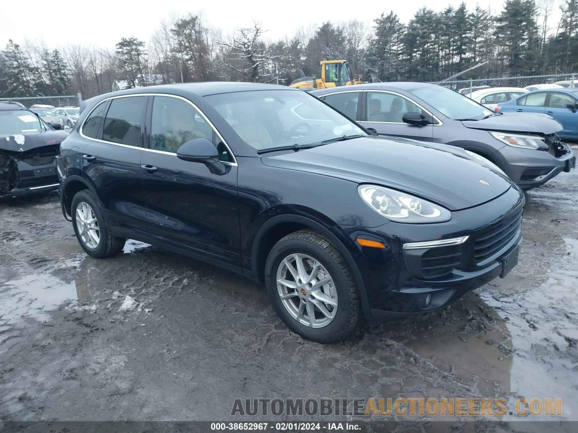 WP1AA2A20GKA08027 PORSCHE CAYENNE 2016