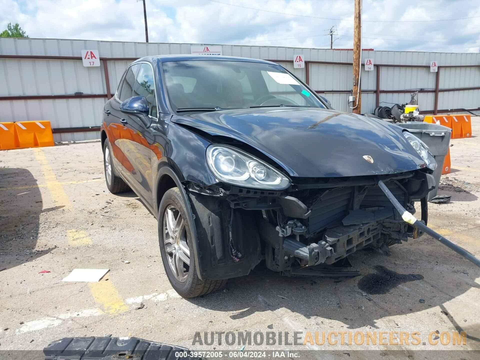 WP1AA2A20GKA12529 PORSCHE CAYENNE 2016