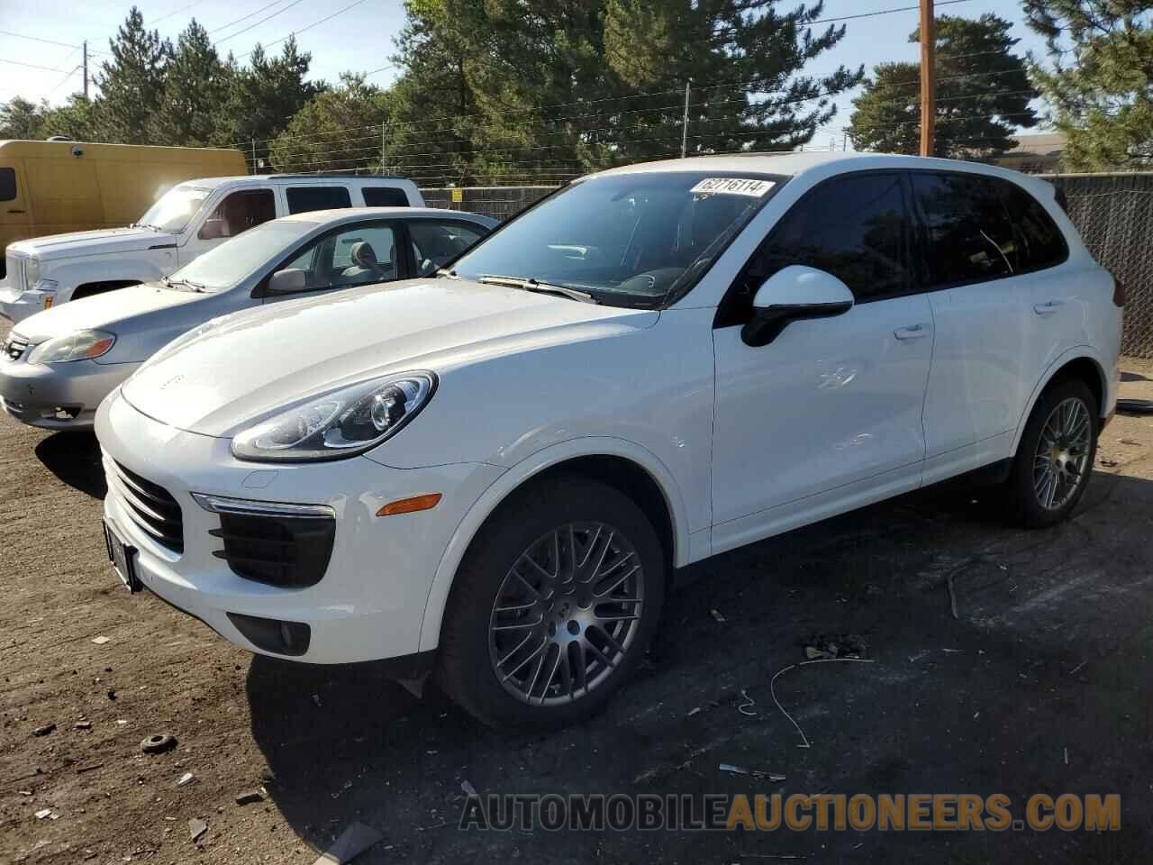 WP1AA2A20HKA80654 PORSCHE CAYENNE 2017