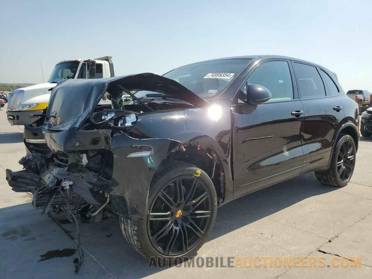 WP1AA2A20HKA90875 PORSCHE CAYENNE 2017