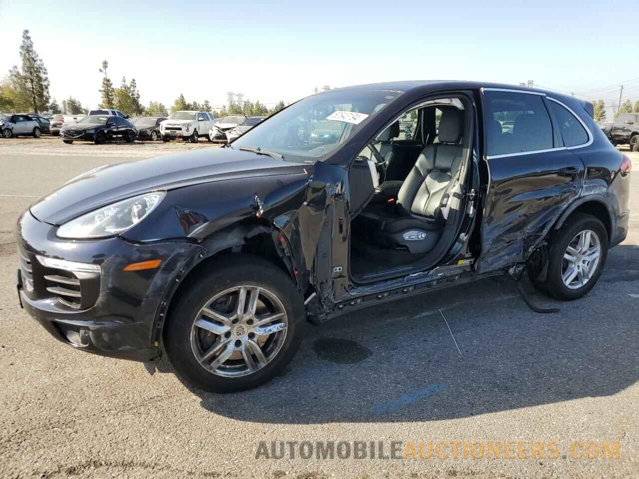 WP1AA2A21GKA08117 PORSCHE CAYENNE 2016