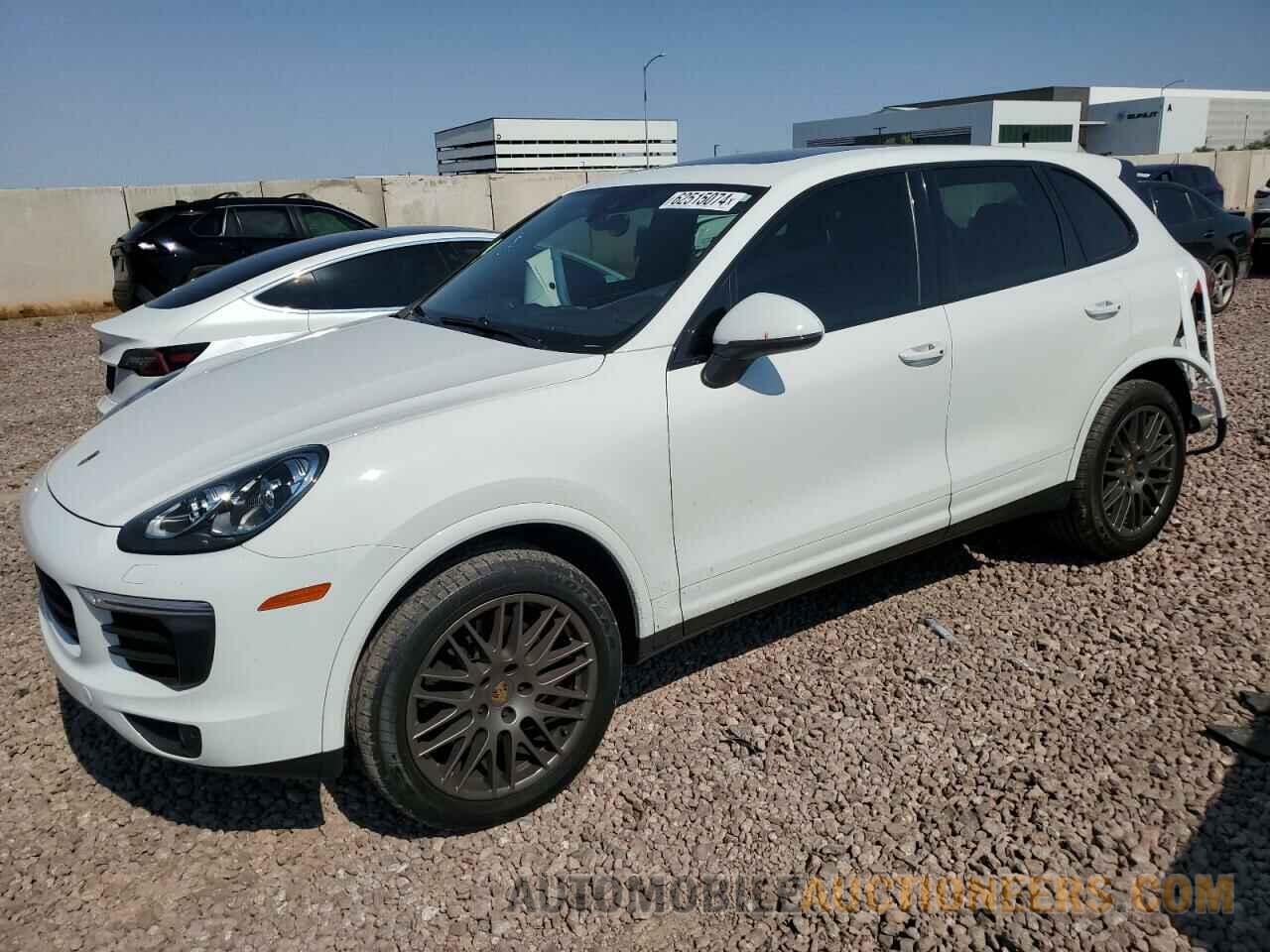 WP1AA2A21HKA84129 PORSCHE CAYENNE 2017