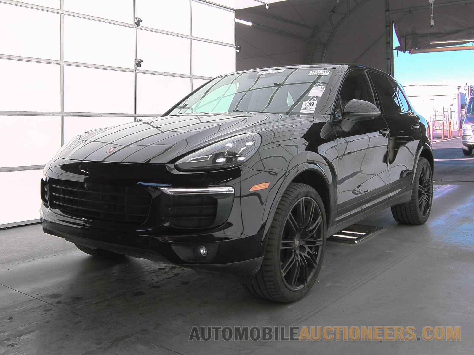 WP1AA2A21HKA85944 Porsche Cayenne 2017