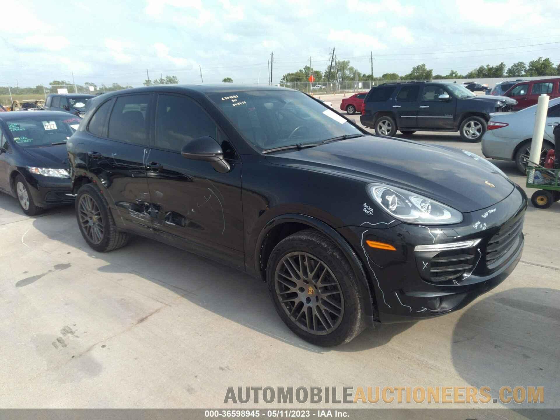 WP1AA2A21HKA90027 PORSCHE CAYENNE 2017