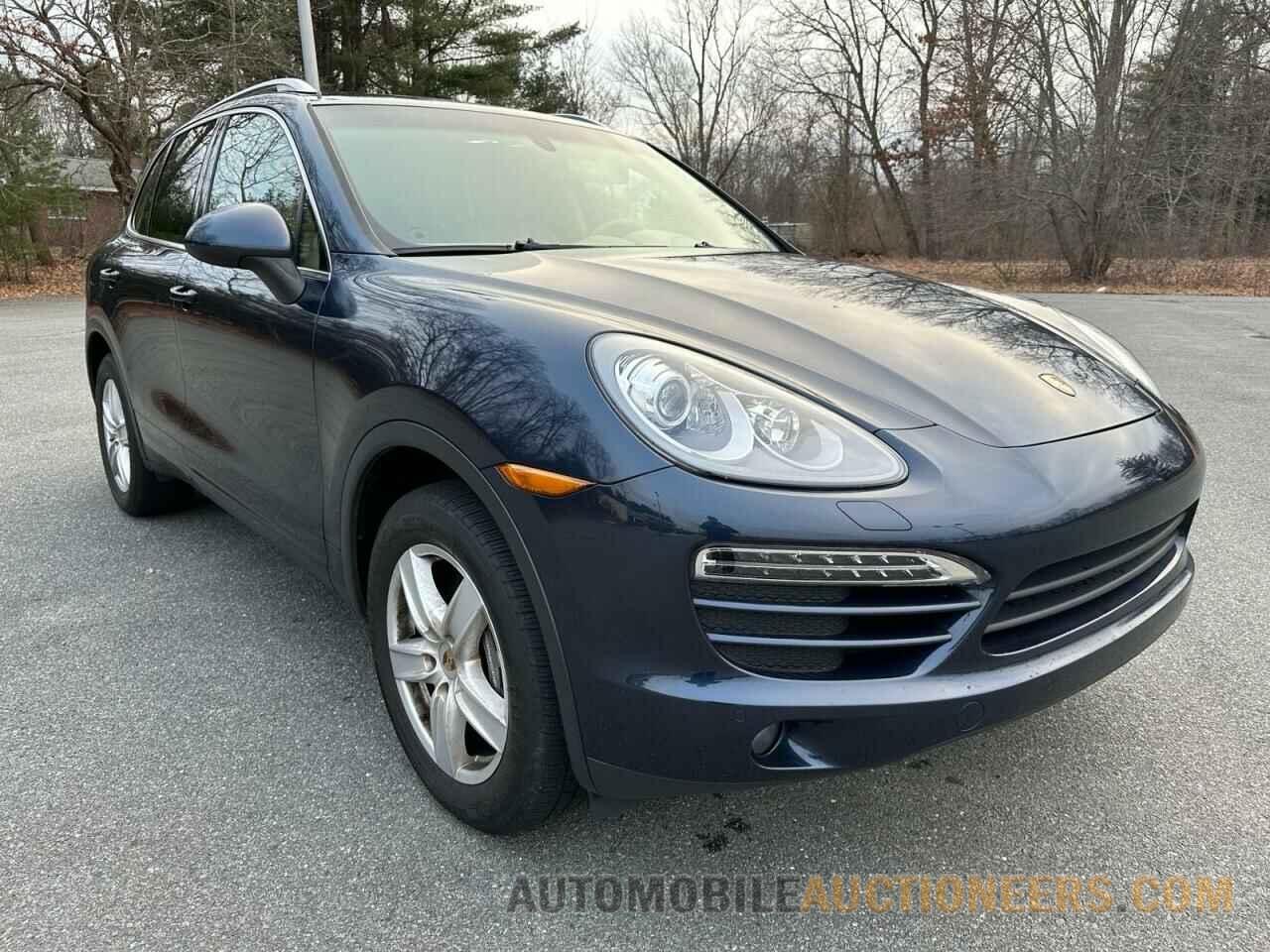 WP1AA2A22DLA11808 PORSCHE CAYENNE 2013