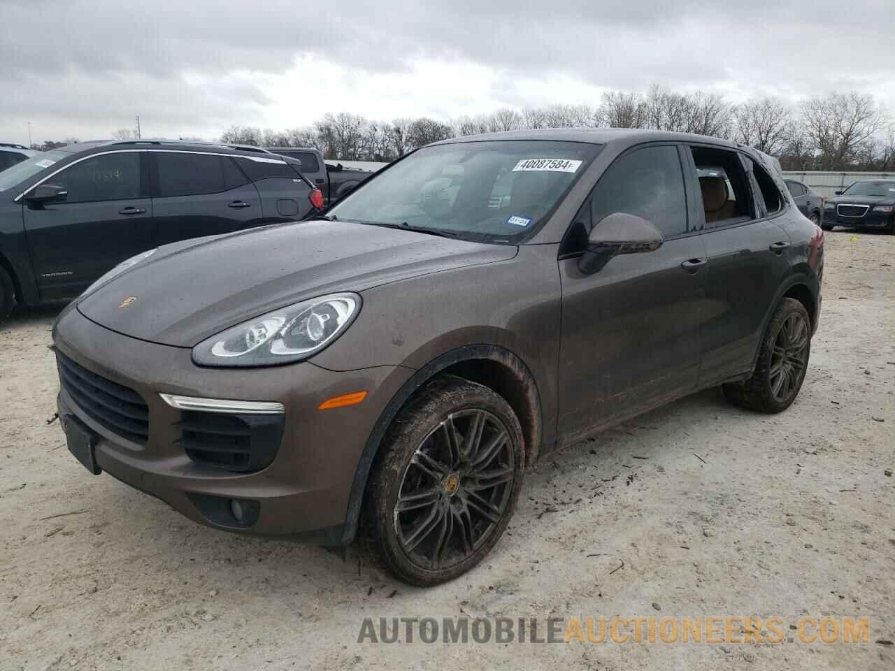 WP1AA2A22GKA08806 PORSCHE CAYENNE 2016