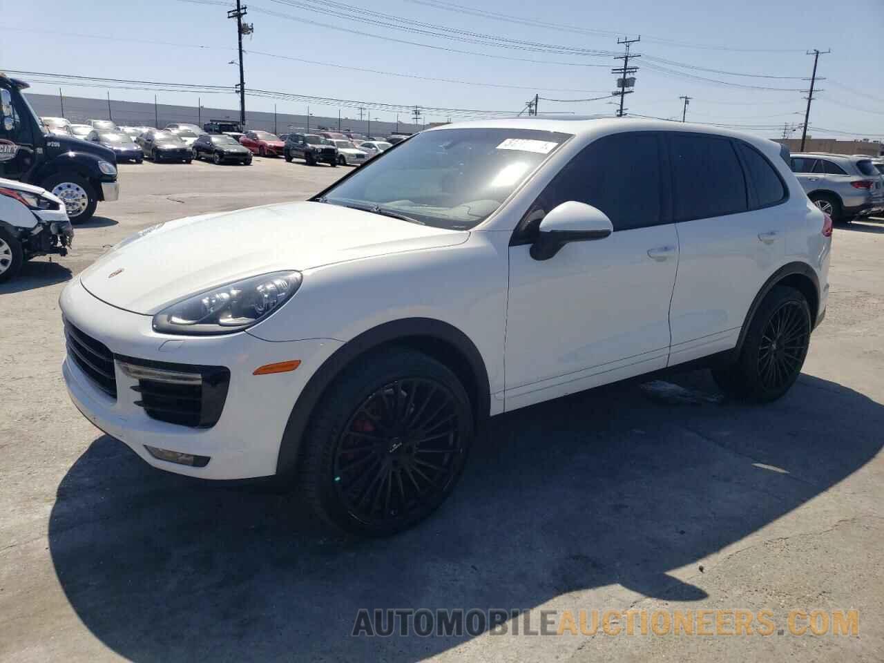 WP1AA2A22HKA86049 PORSCHE CAYENNE 2017