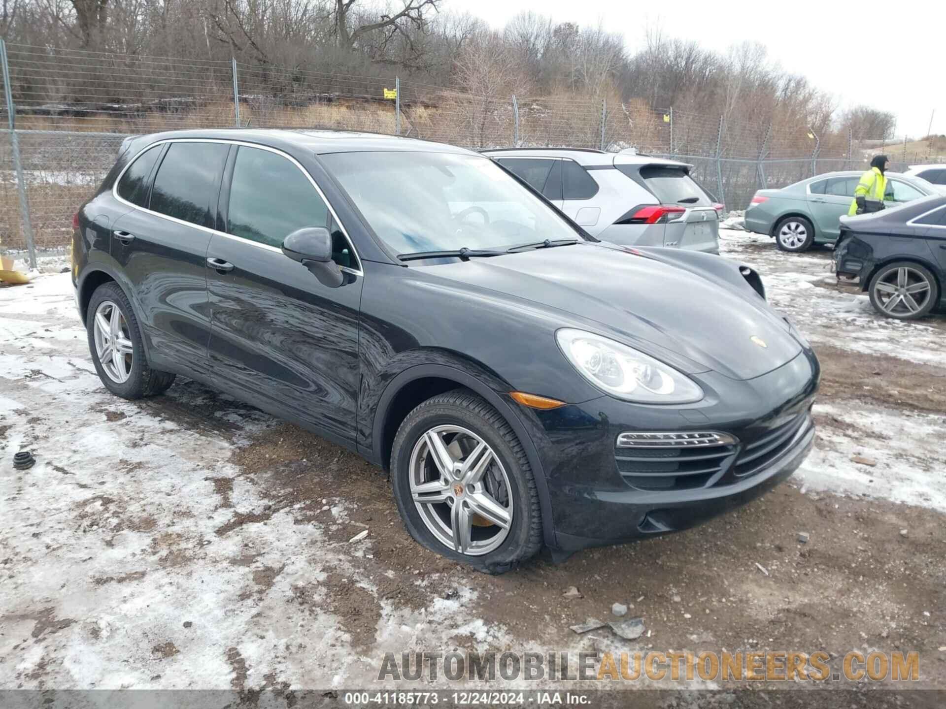 WP1AA2A23DLA10781 PORSCHE CAYENNE 2013