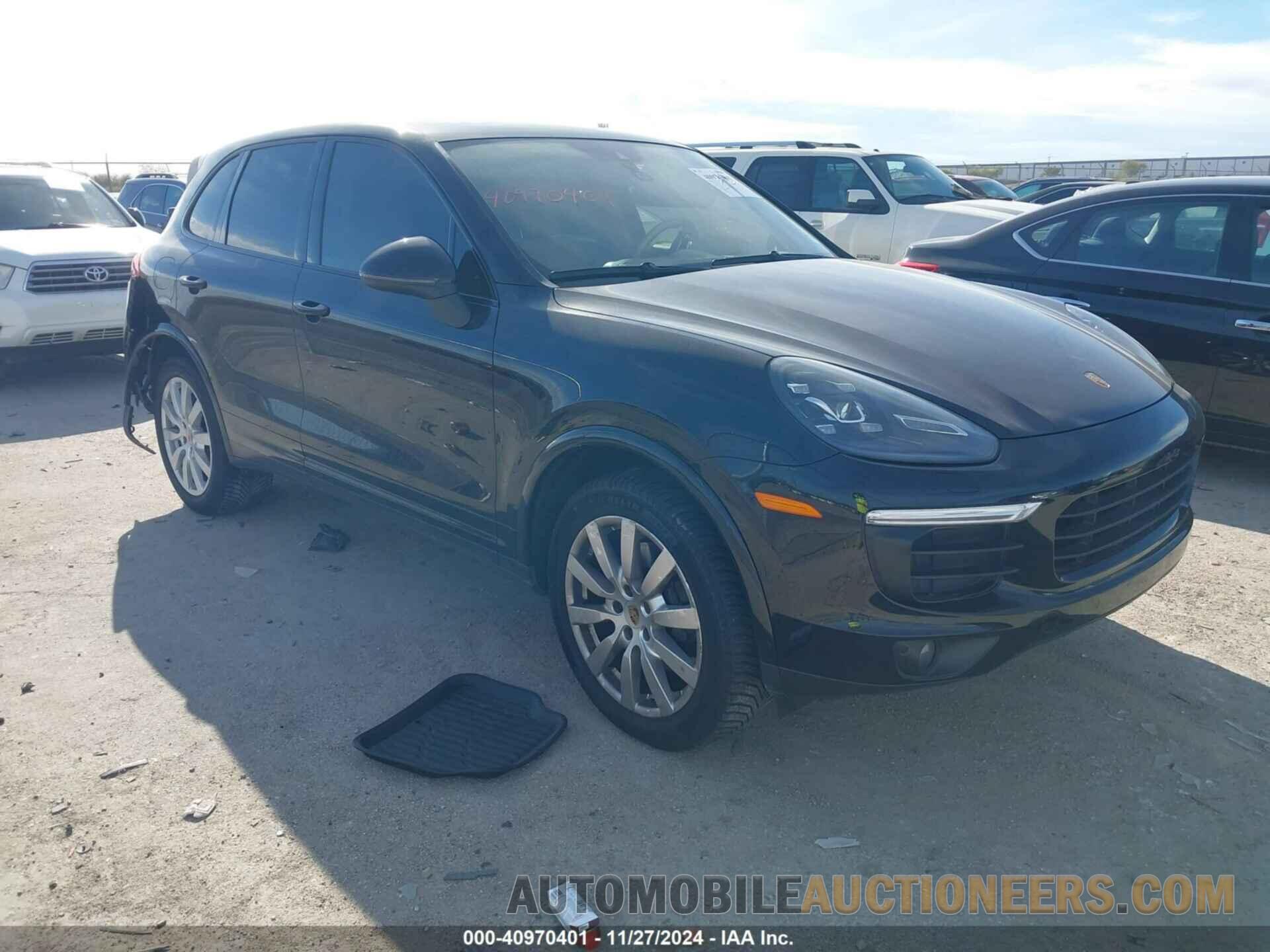 WP1AA2A23HKA82561 PORSCHE CAYENNE 2017