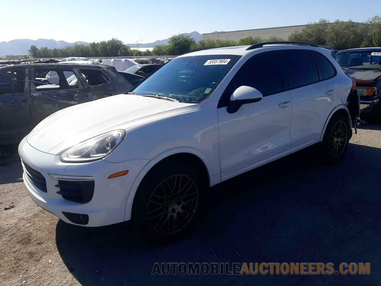 WP1AA2A23HKA83175 PORSCHE CAYENNE 2017