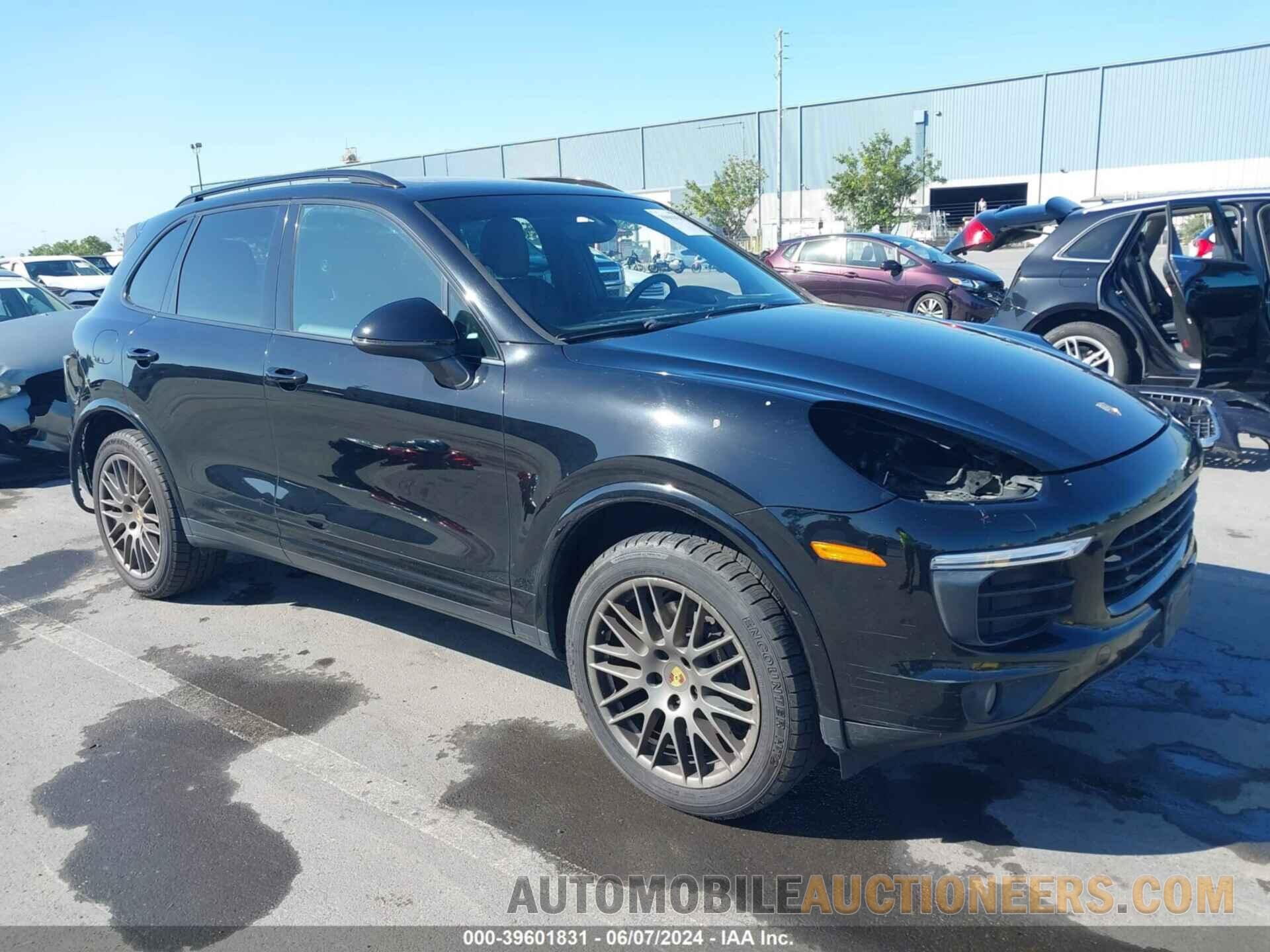 WP1AA2A23HKA83550 PORSCHE CAYENNE 2017