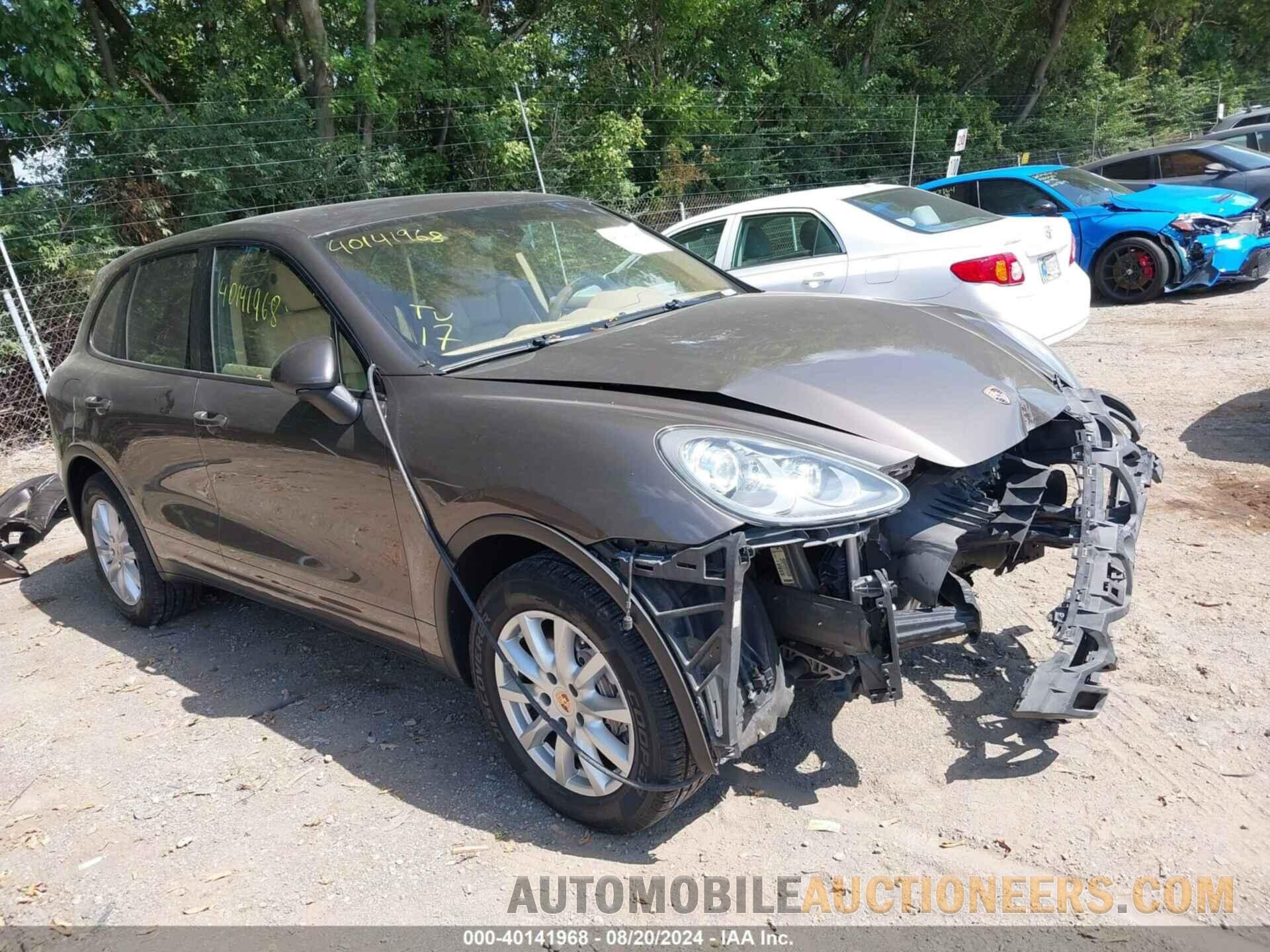 WP1AA2A24DLA19229 PORSCHE CAYENNE 2013