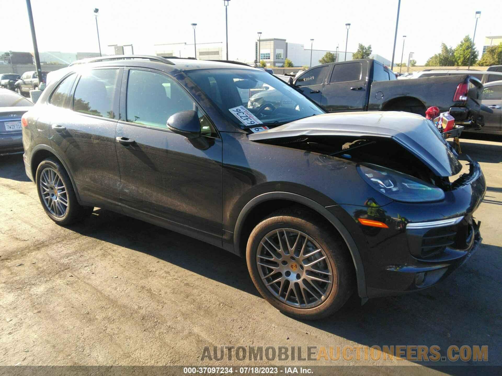 WP1AA2A24GKA12159 PORSCHE CAYENNE 2016