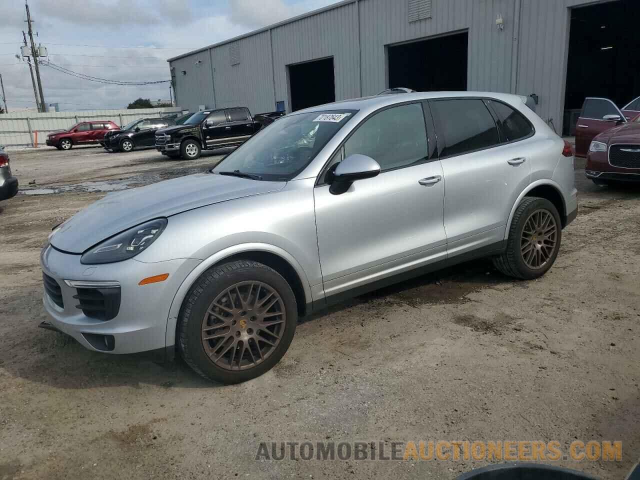 WP1AA2A24HKA81905 PORSCHE CAYENNE 2017