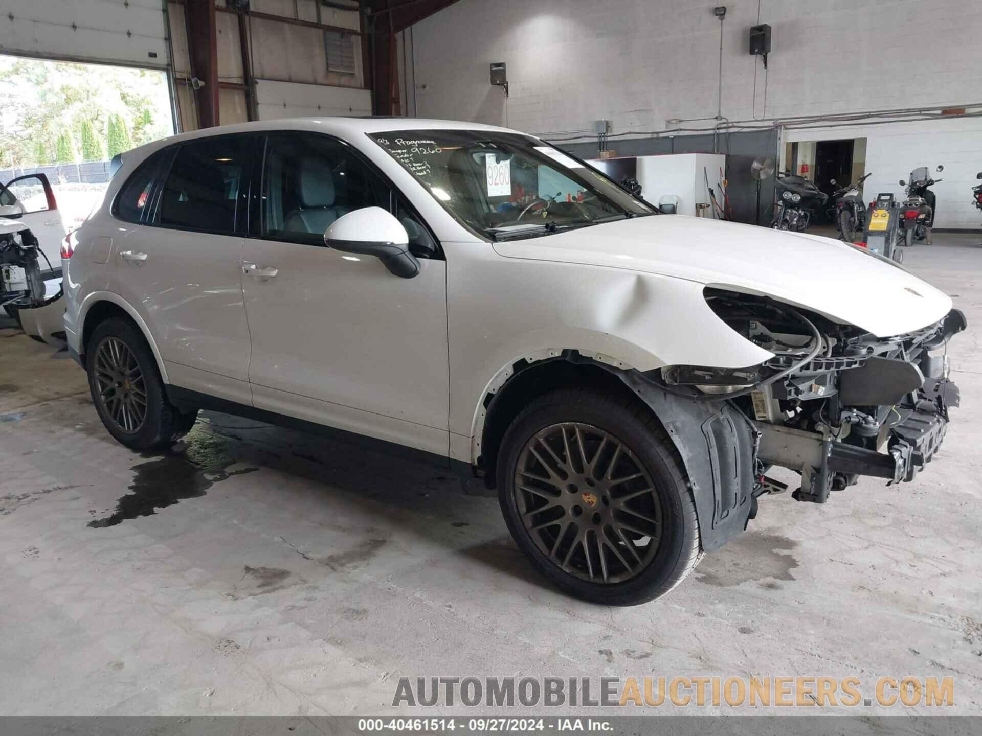 WP1AA2A24HKA84125 PORSCHE CAYENNE 2017