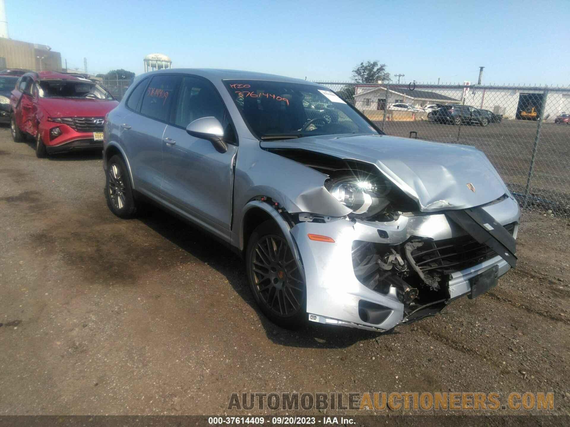 WP1AA2A24HKA88112 PORSCHE CAYENNE 2017