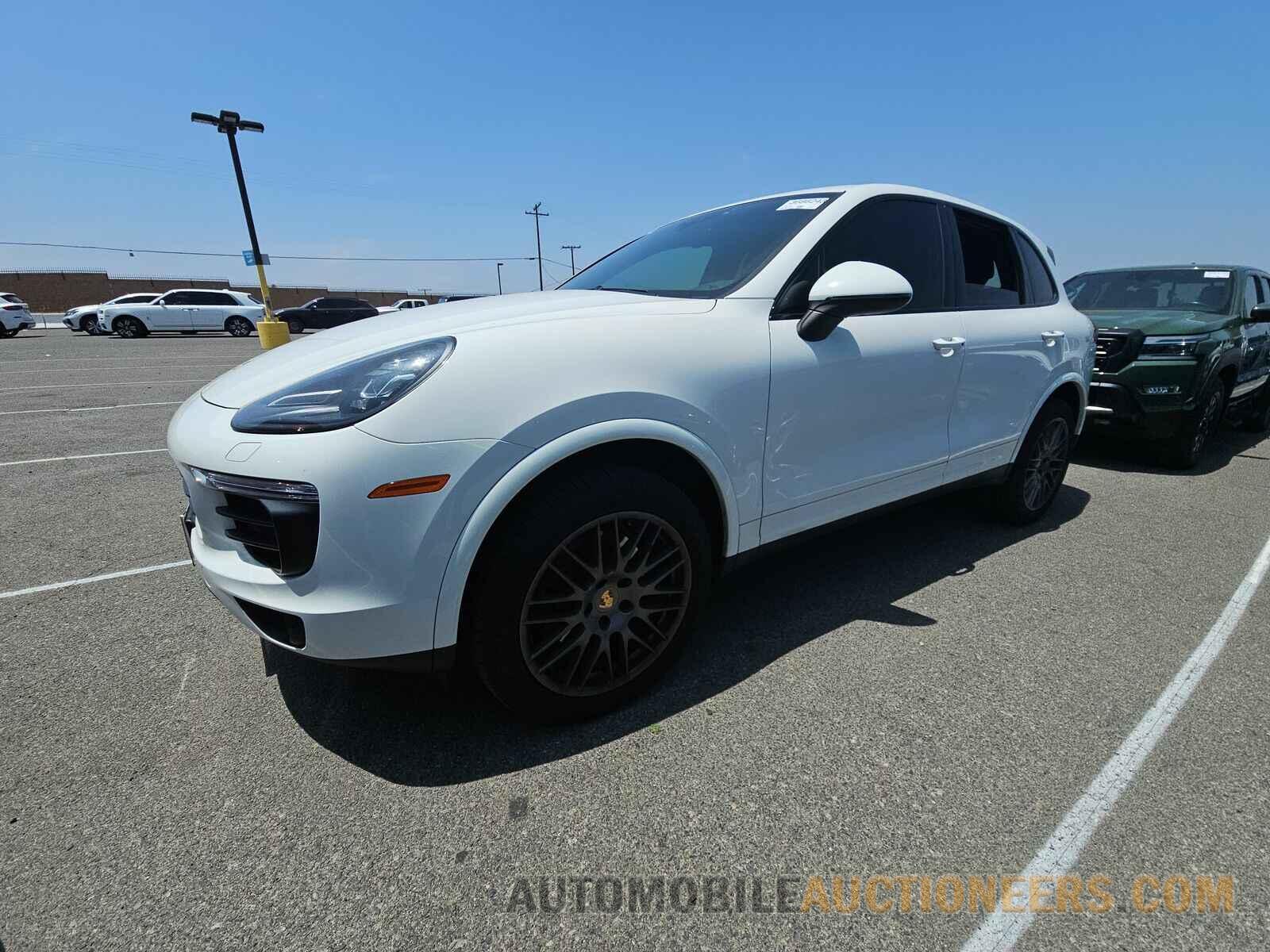 WP1AA2A24HKA90149 Porsche Cayenne 2017