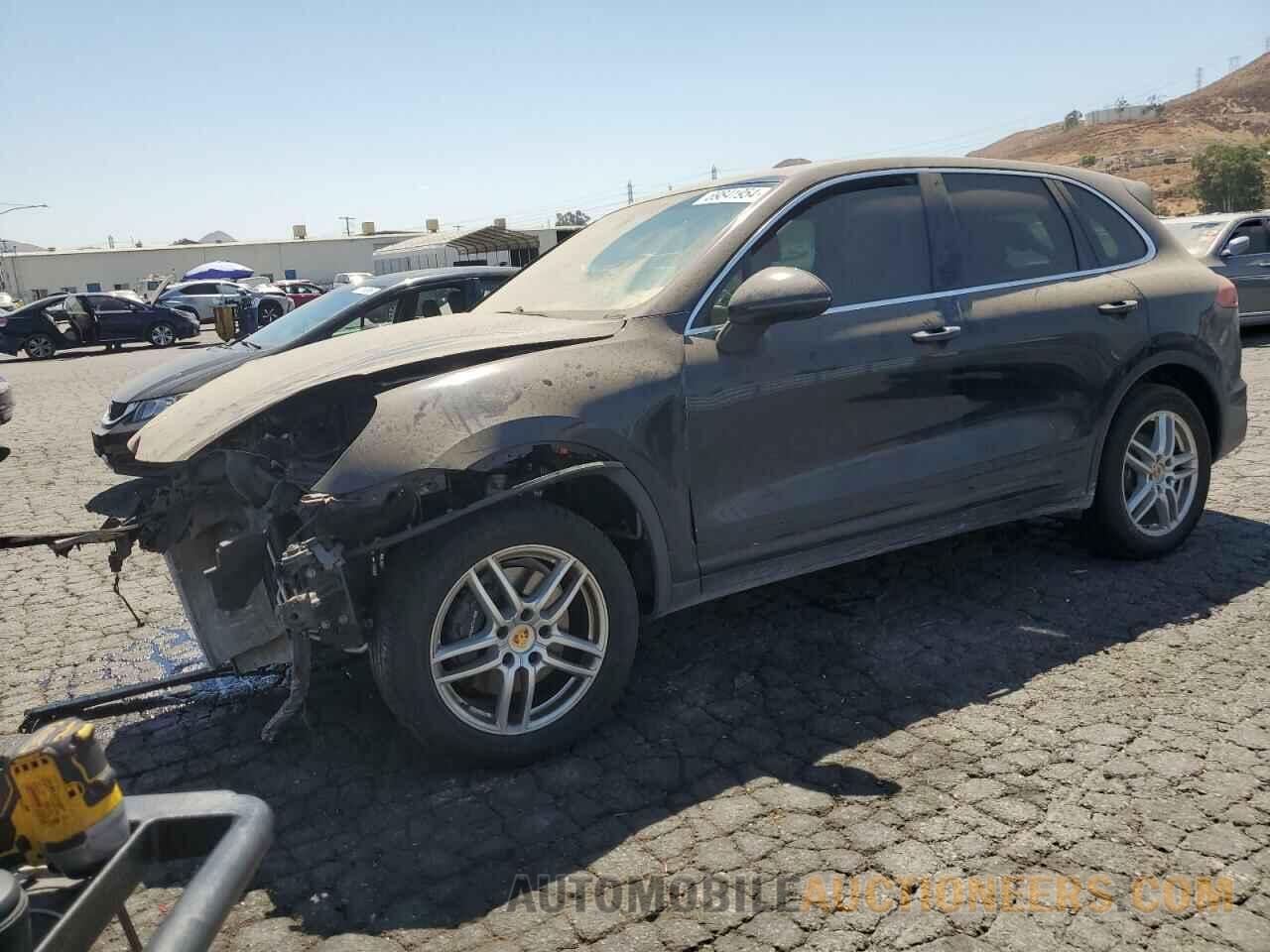 WP1AA2A25GKA10775 PORSCHE CAYENNE 2016