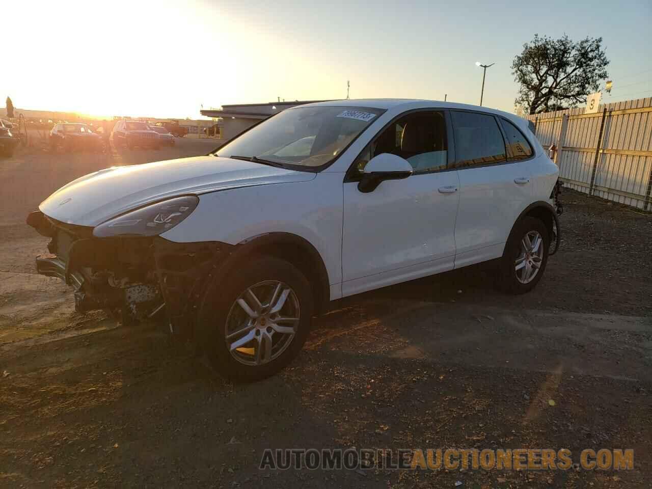 WP1AA2A25GKA15135 PORSCHE CAYENNE 2016