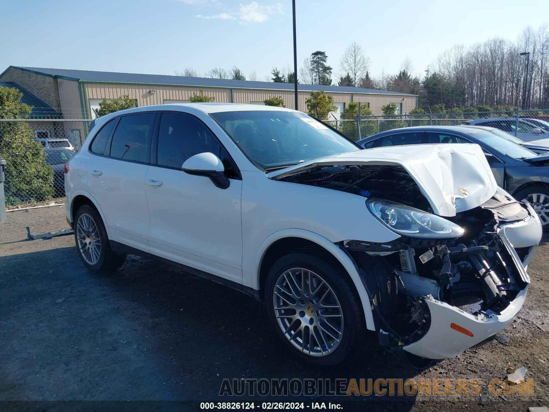 WP1AA2A25HKA80505 PORSCHE CAYENNE 2017