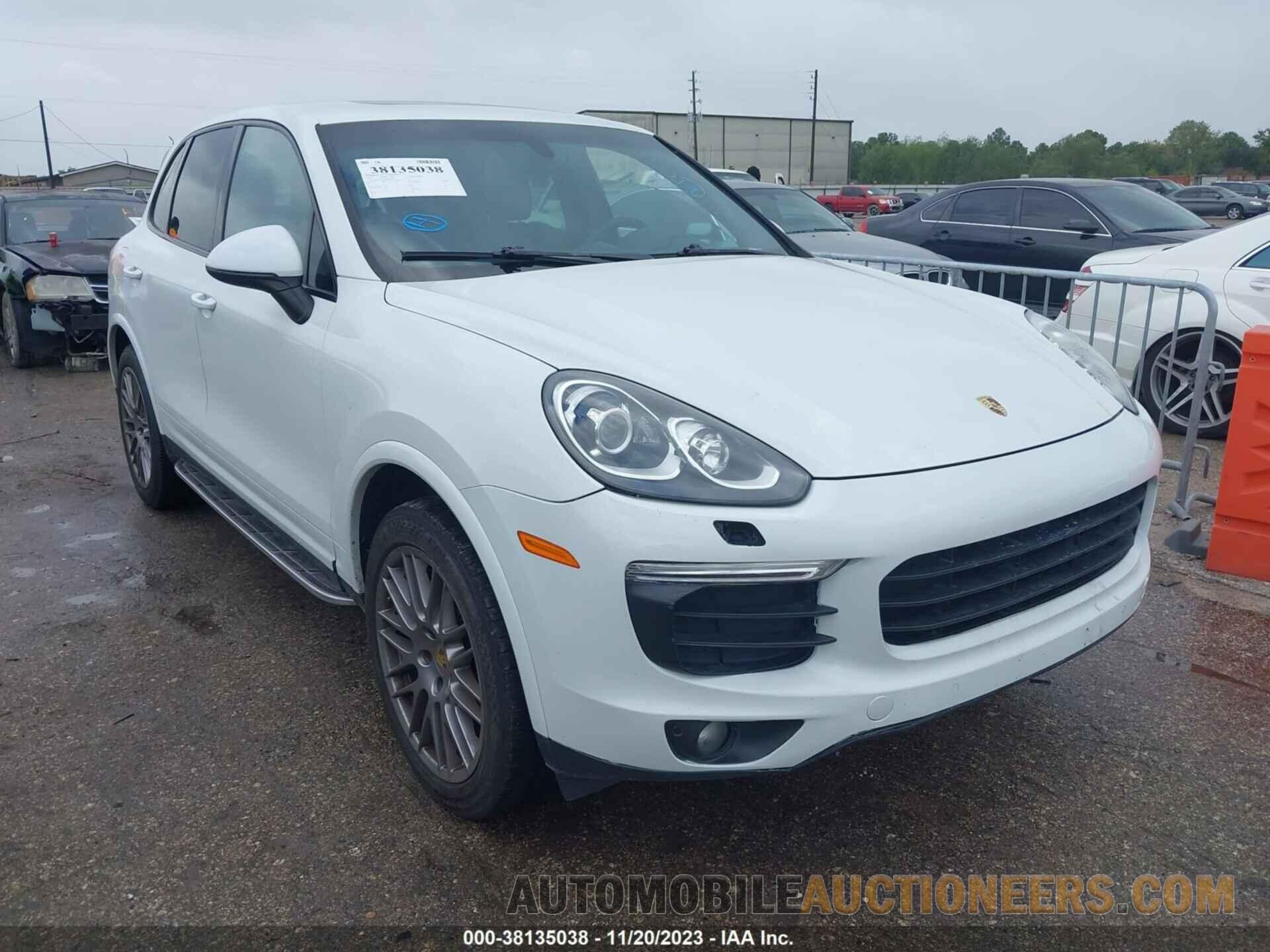 WP1AA2A25HKA81136 PORSCHE CAYENNE 2017