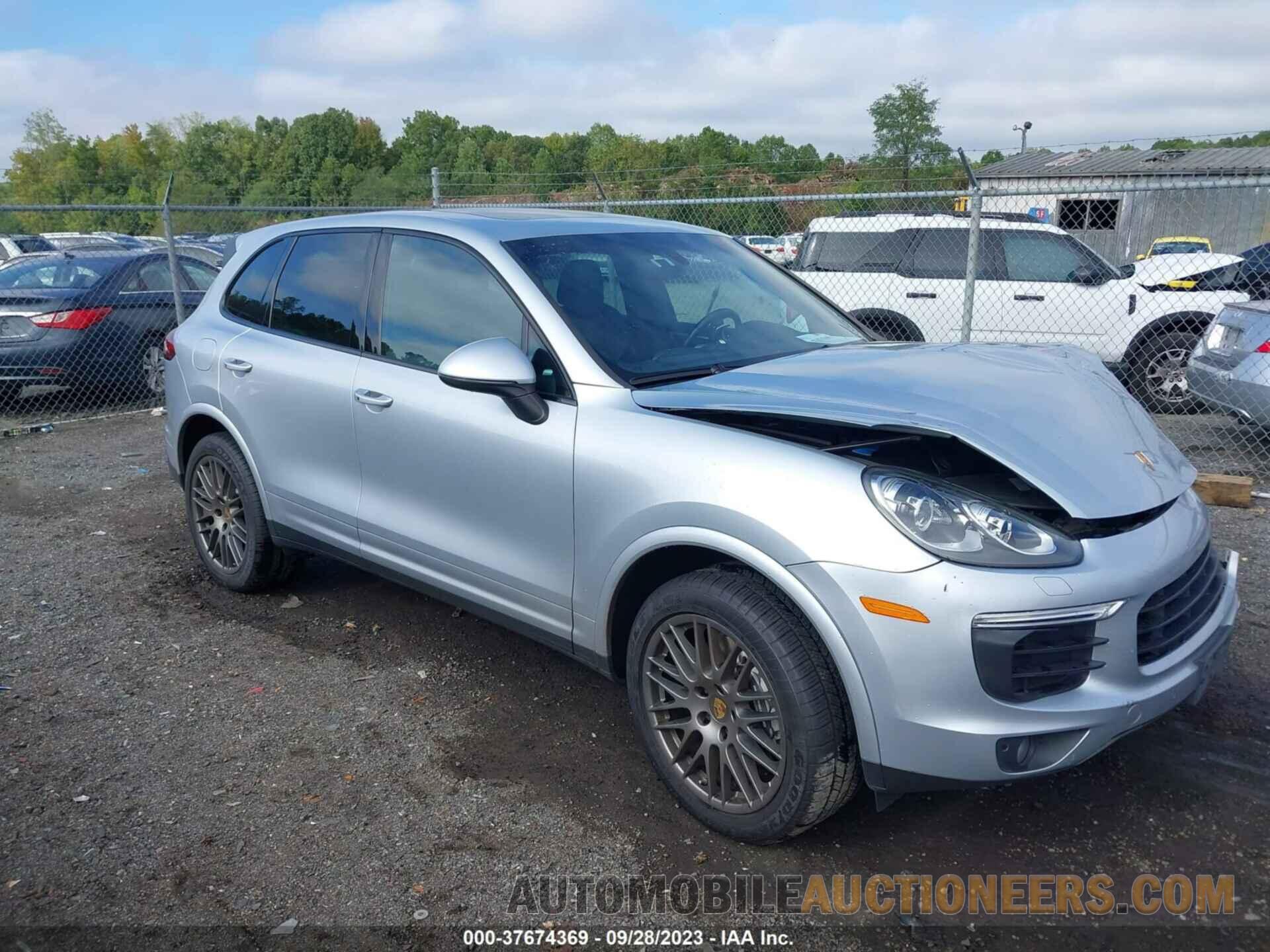 WP1AA2A25HKA85042 PORSCHE CAYENNE 2017