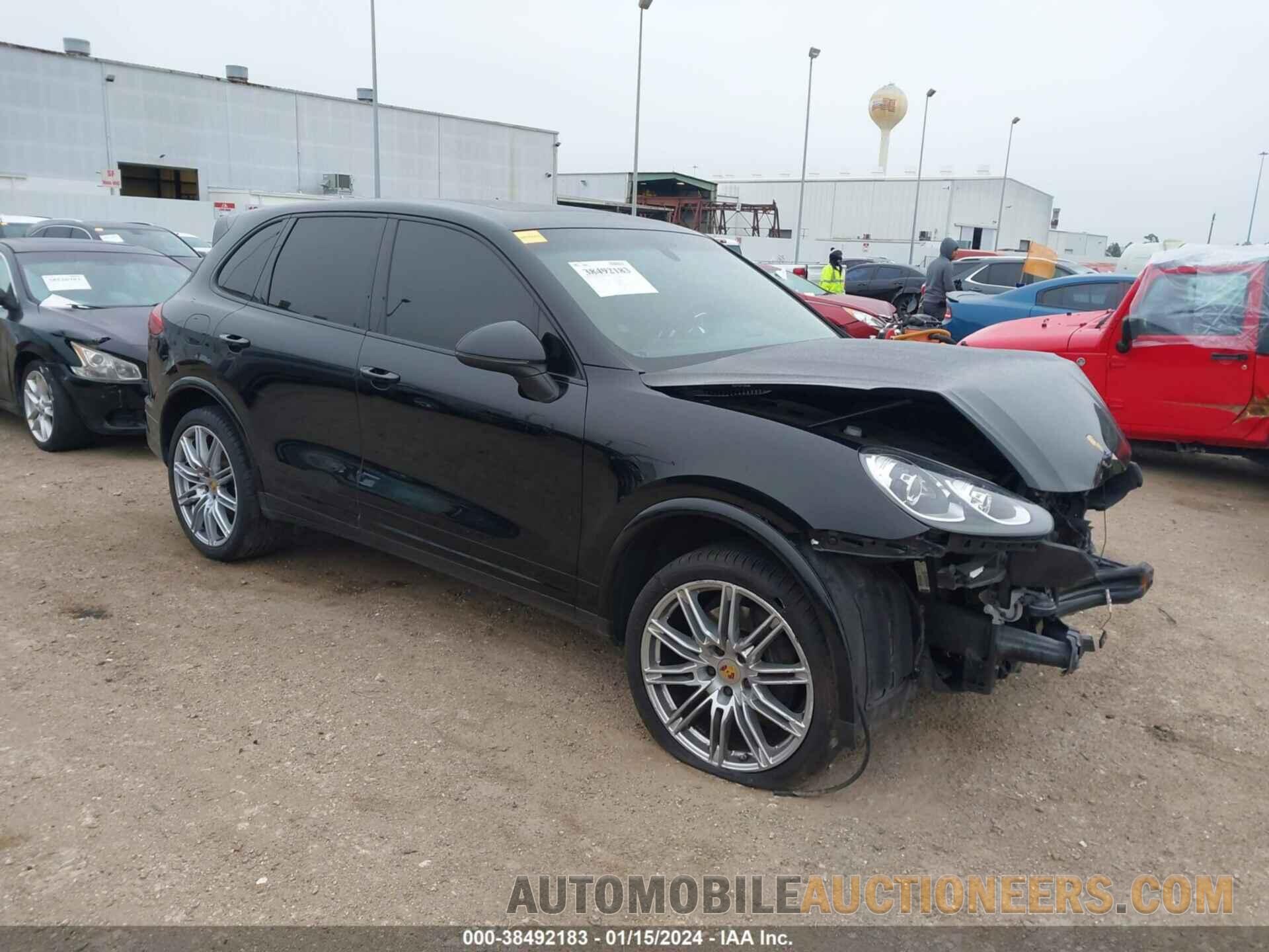 WP1AA2A25HKA87938 PORSCHE CAYENNE 2017