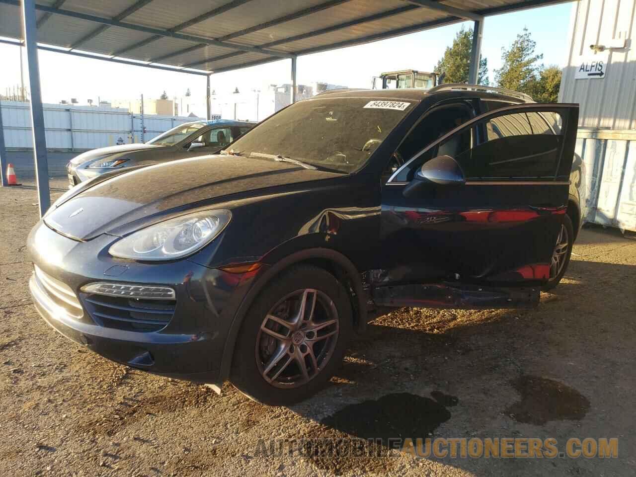 WP1AA2A26BLA09119 PORSCHE CAYENNE 2011