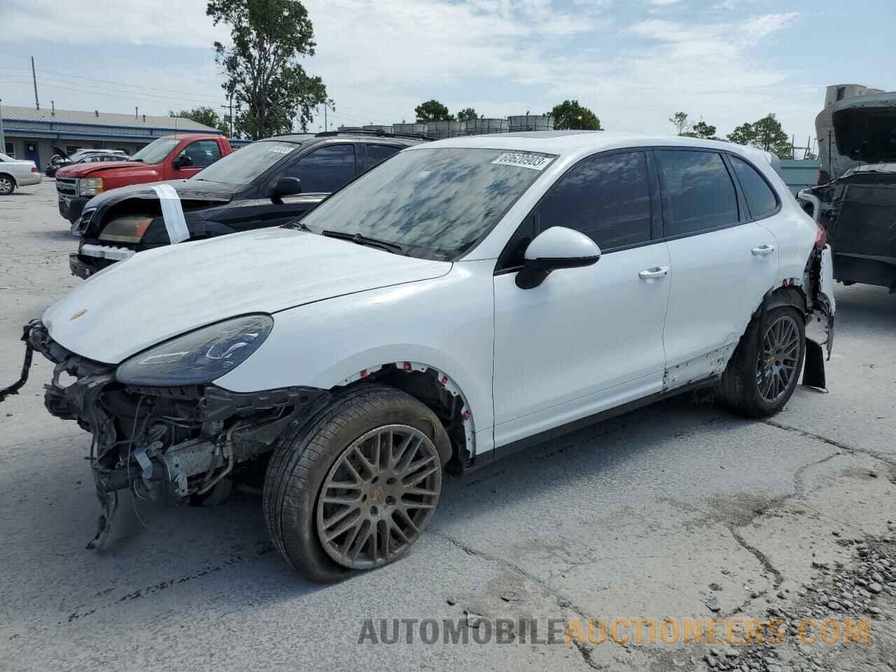 WP1AA2A26HKA88306 PORSCHE CAYENNE 2017