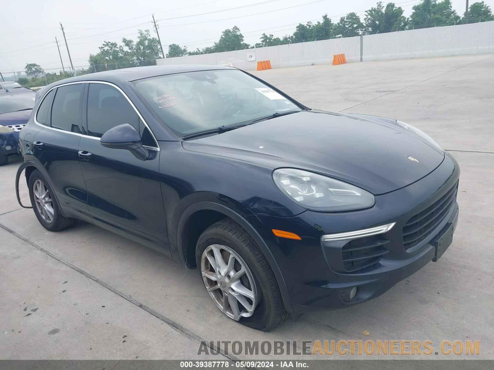 WP1AA2A27GKA08865 PORSCHE CAYENNE 2016