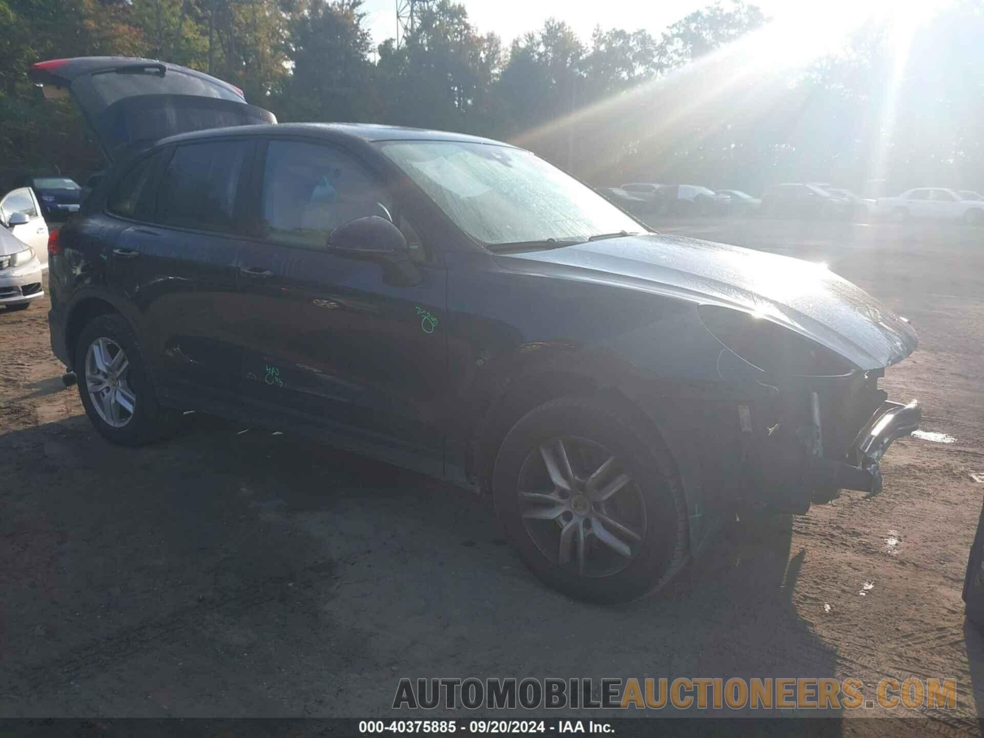 WP1AA2A27GKA11197 PORSCHE CAYENNE 2016