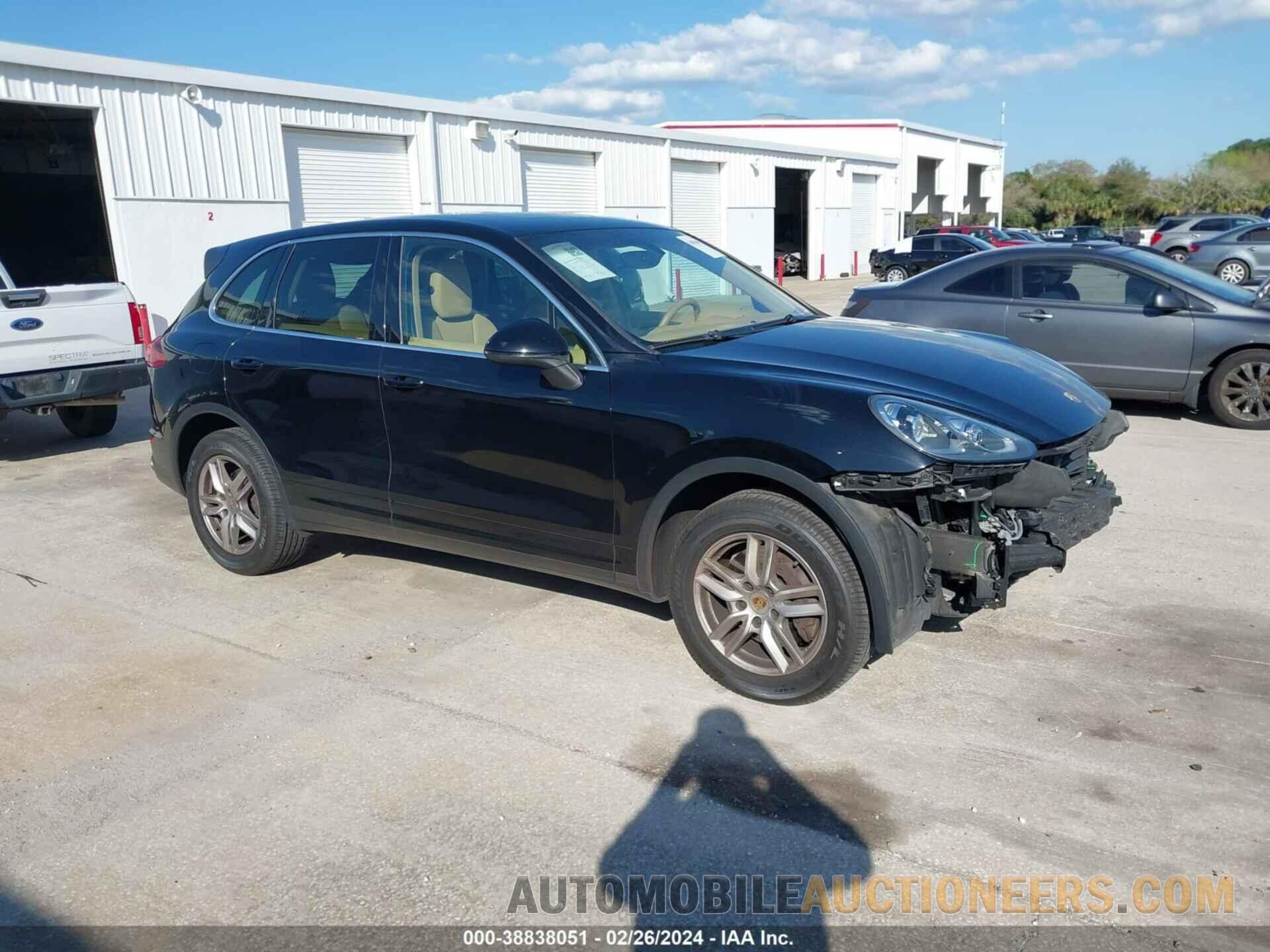 WP1AA2A27GLA11307 PORSCHE CAYENNE 2016