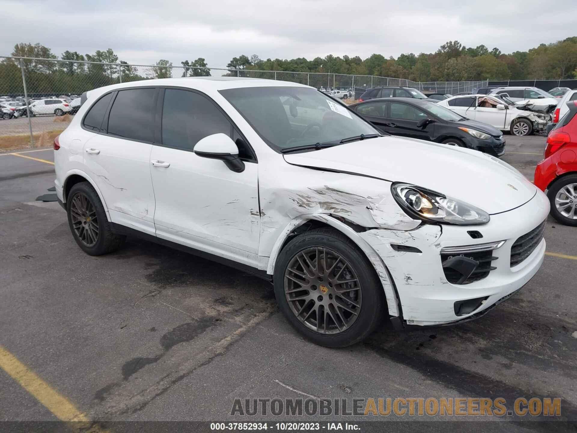 WP1AA2A27HKA88279 PORSCHE CAYENNE 2017