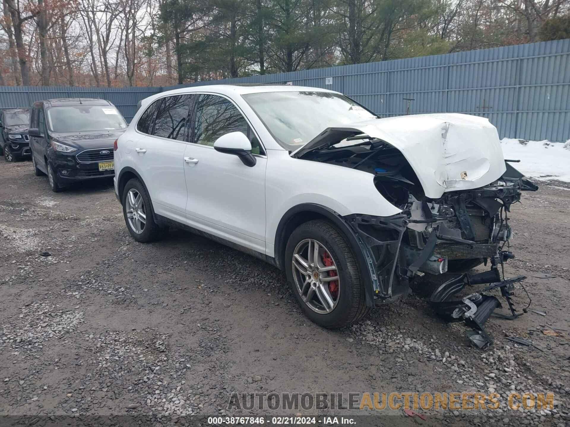 WP1AA2A28GLA08819 PORSCHE CAYENNE 2016