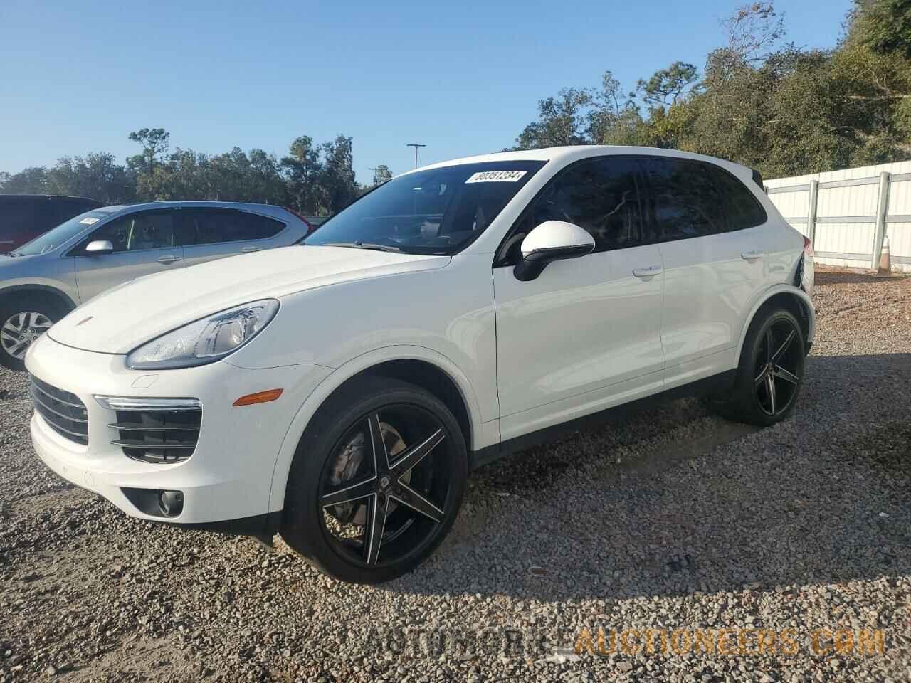 WP1AA2A28HKA82779 PORSCHE CAYENNE 2017