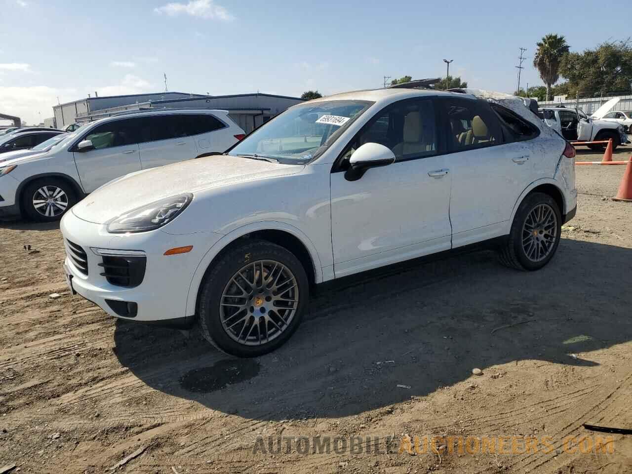 WP1AA2A28HKA83950 PORSCHE CAYENNE 2017