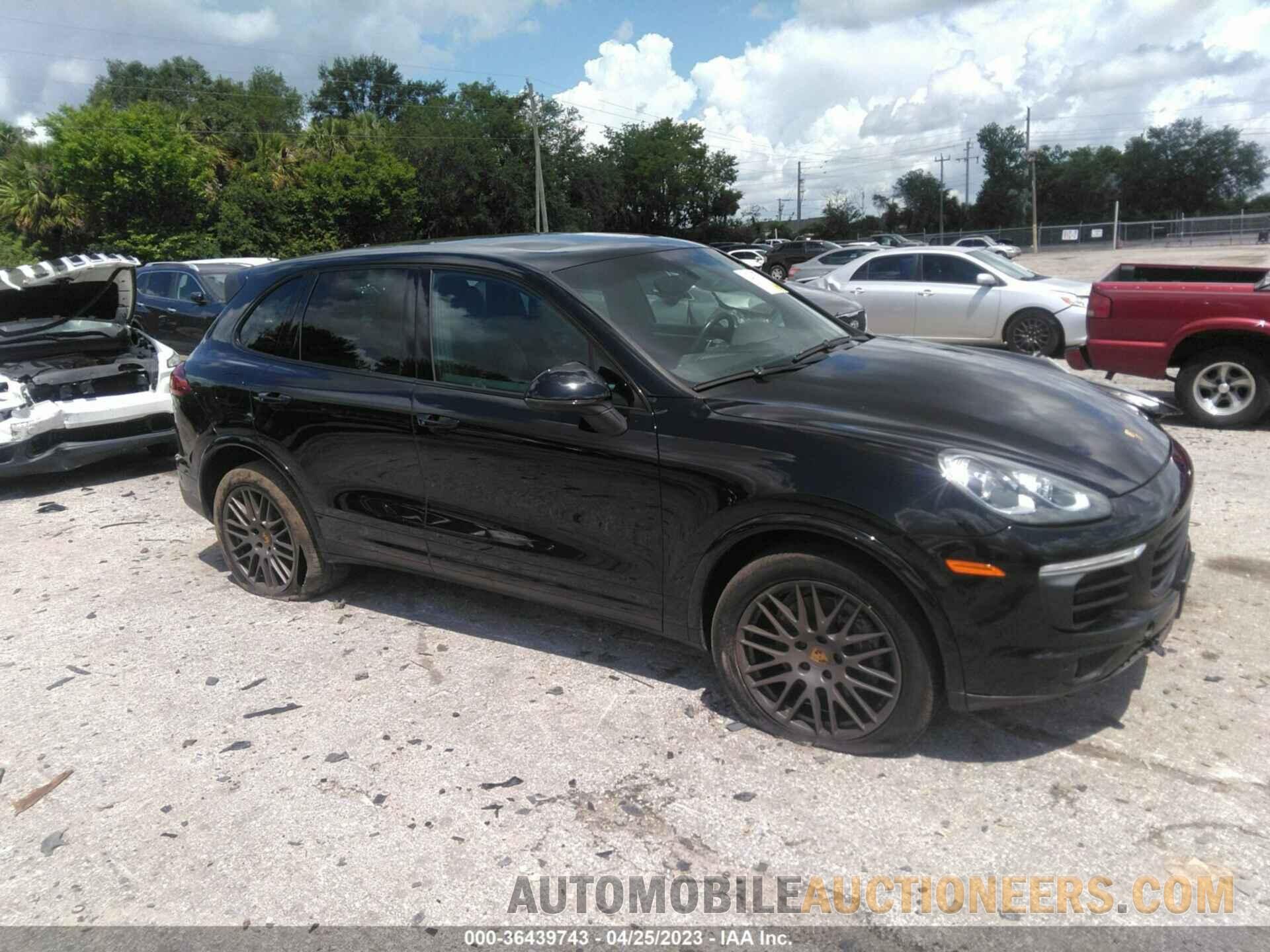 WP1AA2A28HKA84595 PORSCHE CAYENNE 2017