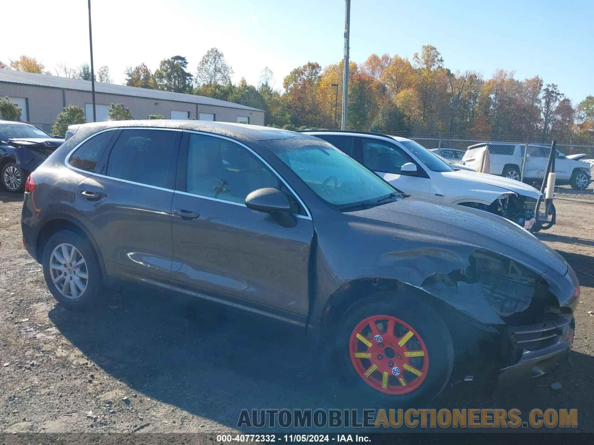 WP1AA2A29BLA09423 PORSCHE CAYENNE 2011